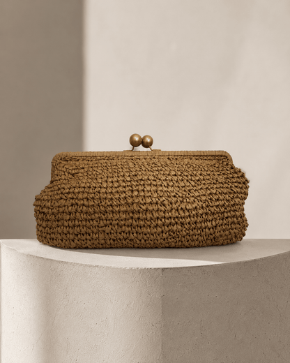 RAFFIA Clutch natural