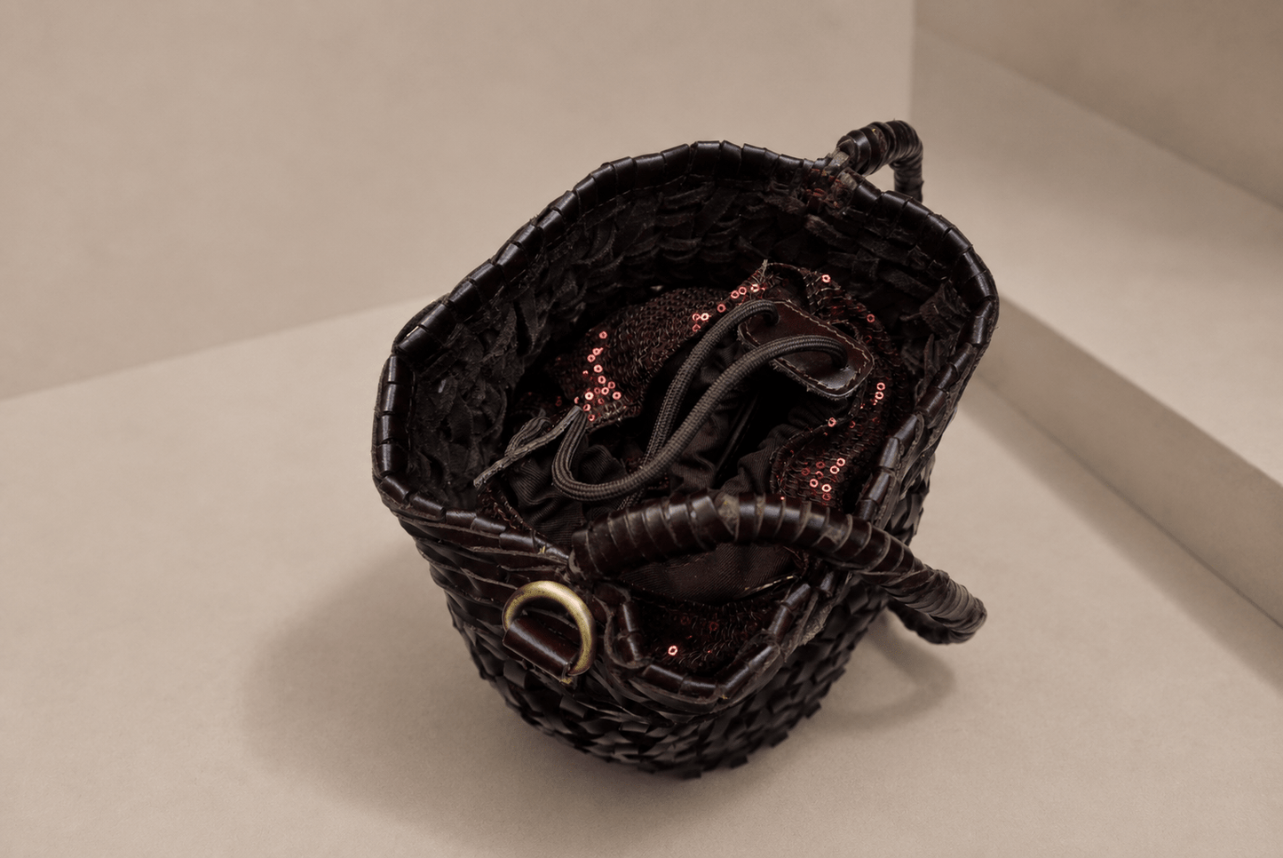 EMBER Bucket Bag